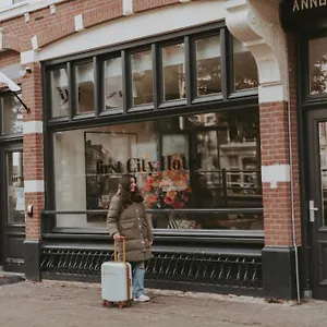 Hotel Boutique First, The Hague