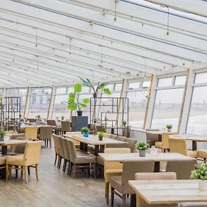 Hotel De Pier, The Hague